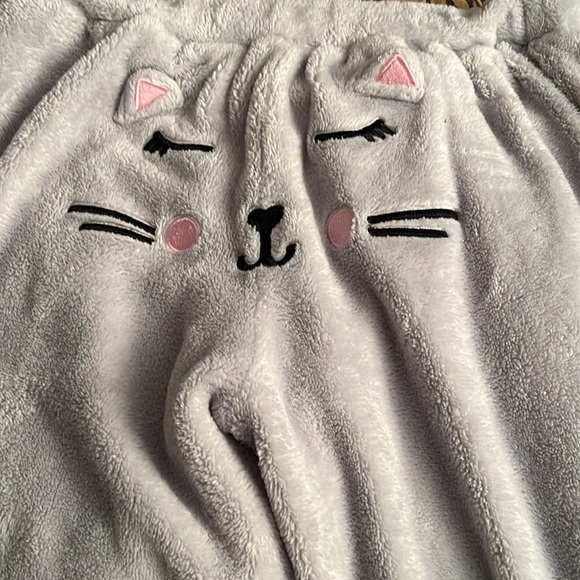 Rampage size medium gray fleece size jogger with kitty on the behind super soft - Picture 1 of 6